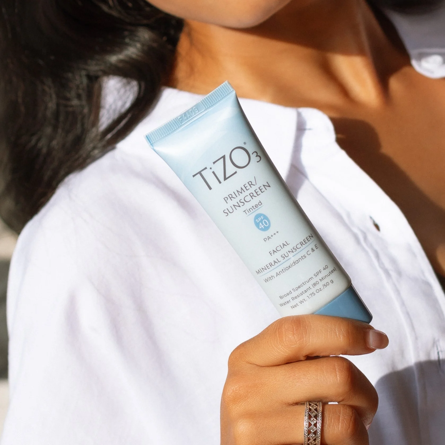 TiZO3 Facial Primer Tinted
