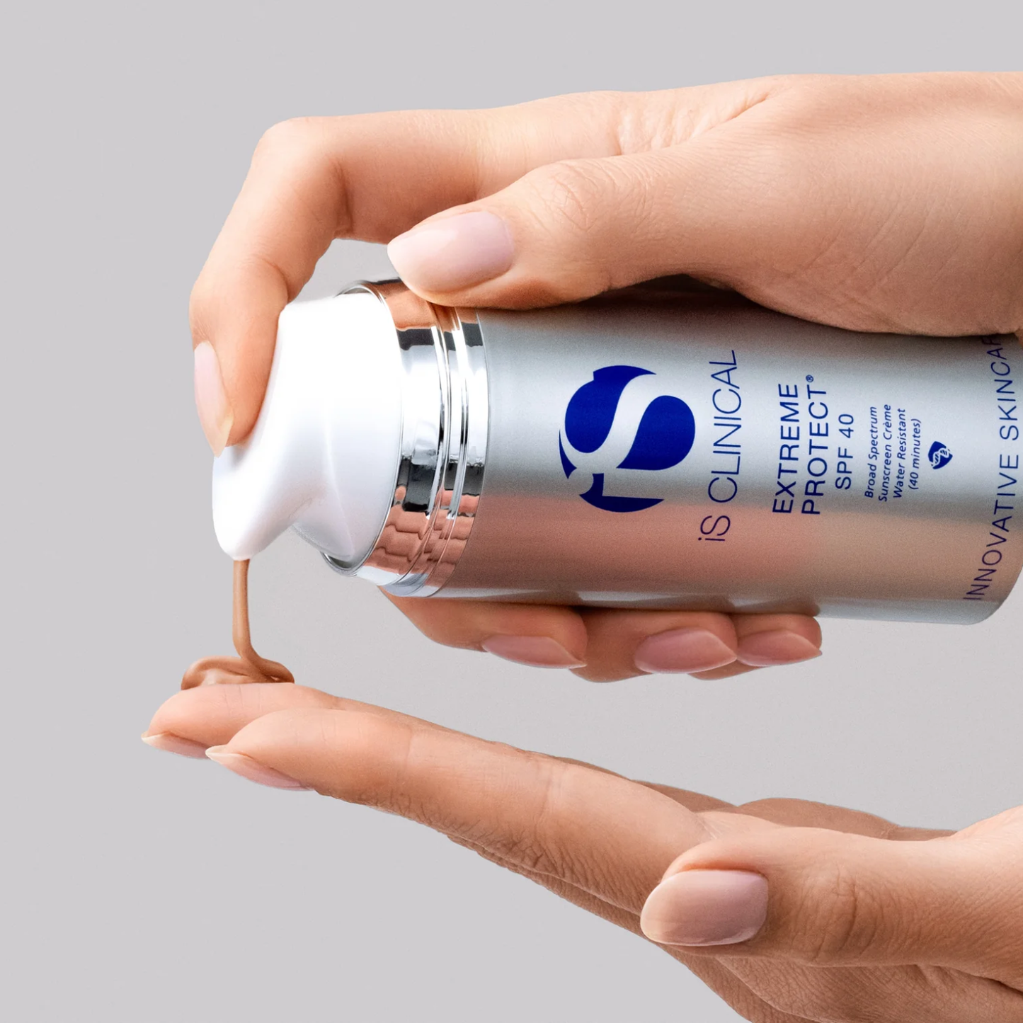 iS Clinical Extreme Protect SPF 40 Beige