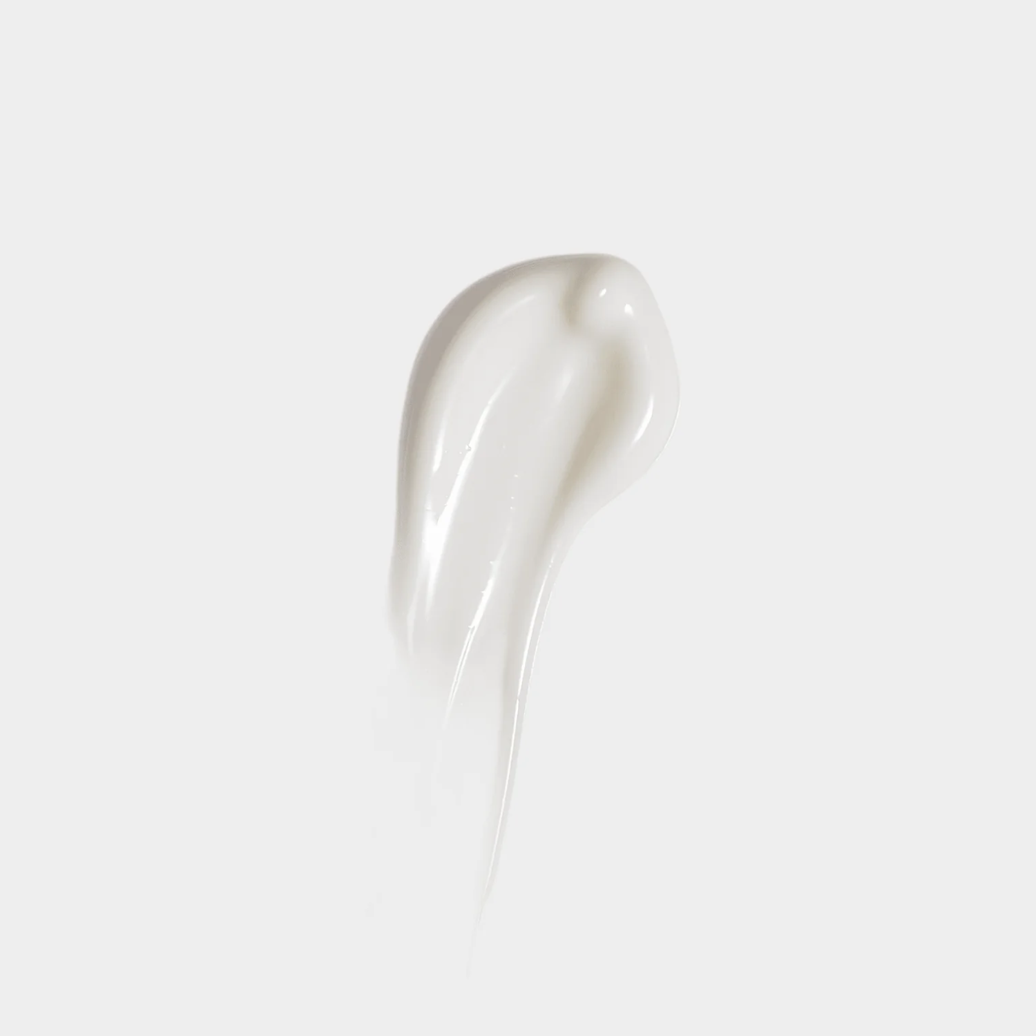iS Clinical Youth Lip Elixir Texture